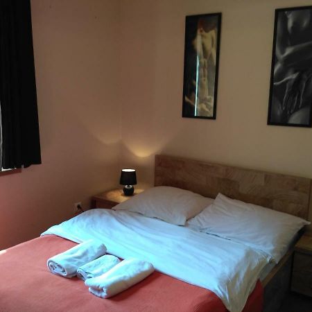 Akt Studio Apartment City Centre Cracovia Exterior foto